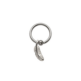 A silver feather closure ring with a bar thickness of 1.2mm, featuring a dangling feather design.